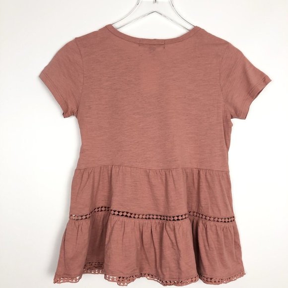 NWT Derek Heart V-Neck Lace Inset Tiered Peasant Blouse Peplum Babydoll Pink - Picture 2 of 5